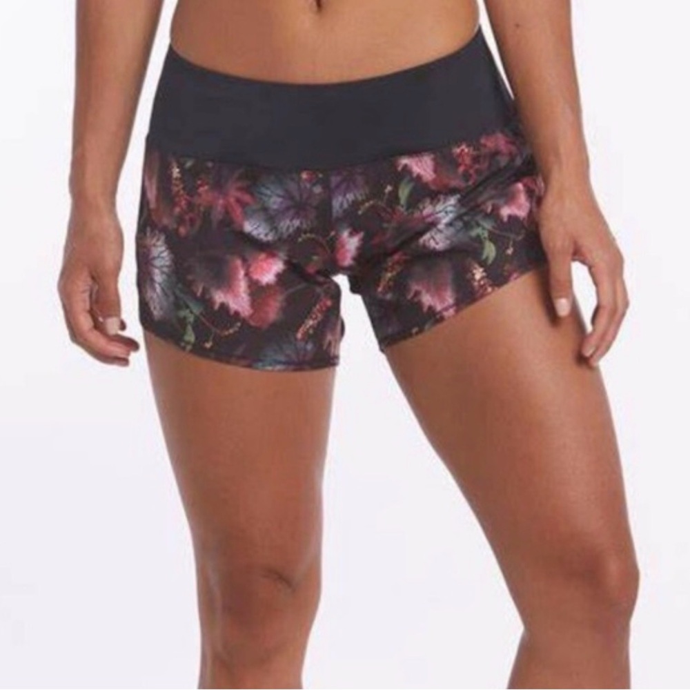 oiselle Black Waistband Floral Athletic Shorts